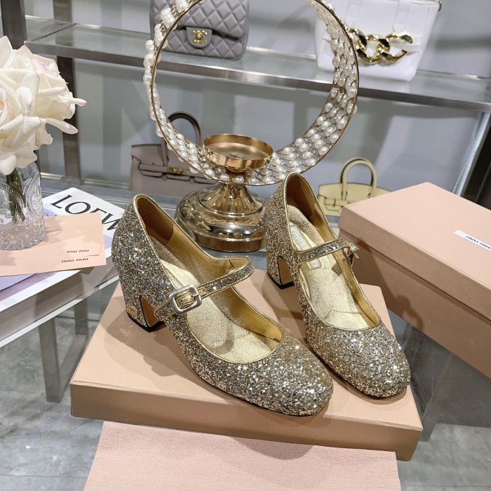 Miu Miu 004 Casual shoes XM092