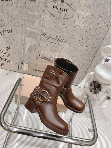Miu Miu 003 boots XM024