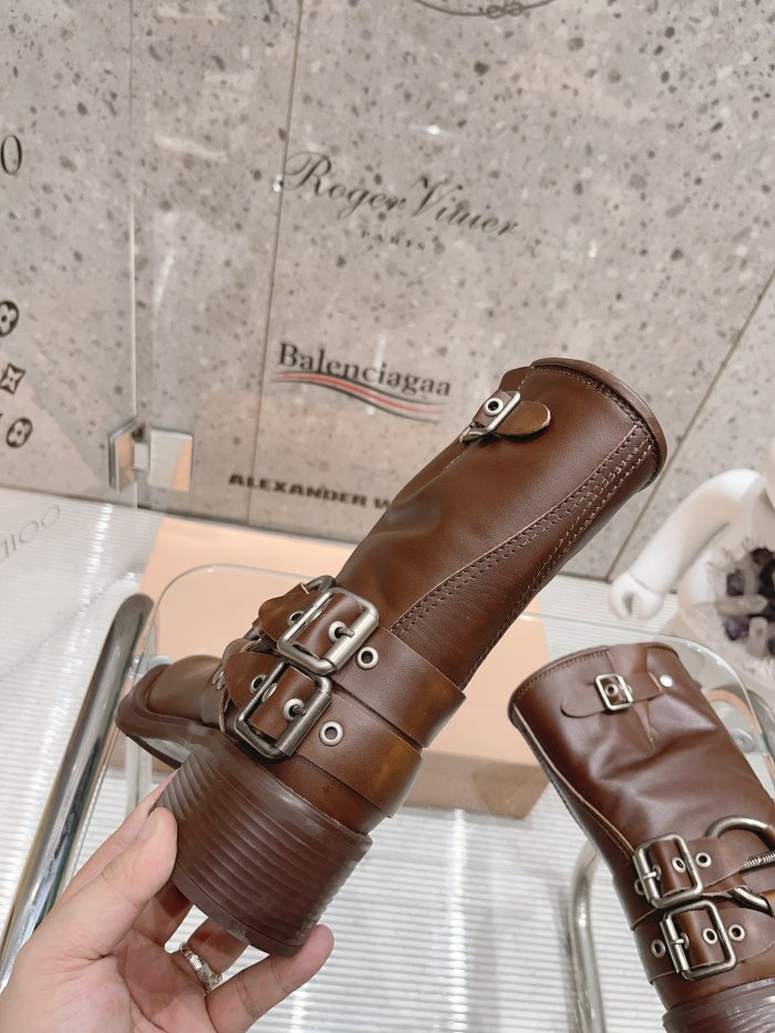 Miu Miu 003 boots XM024