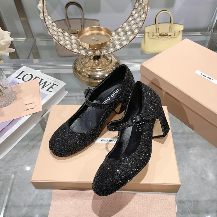 Miu Miu 004 Casual shoes XM092