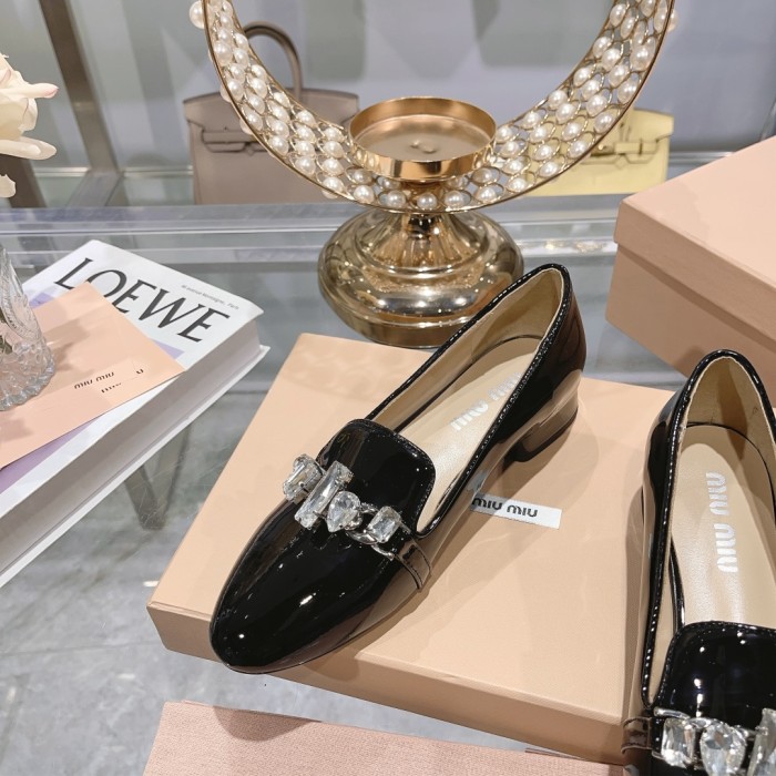 Miu Miu 005 Casual shoes XM092