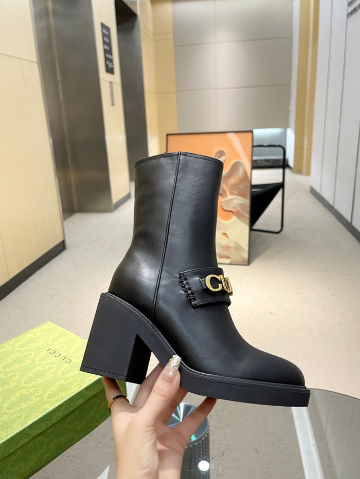 Gucci 017 boots XM053063074