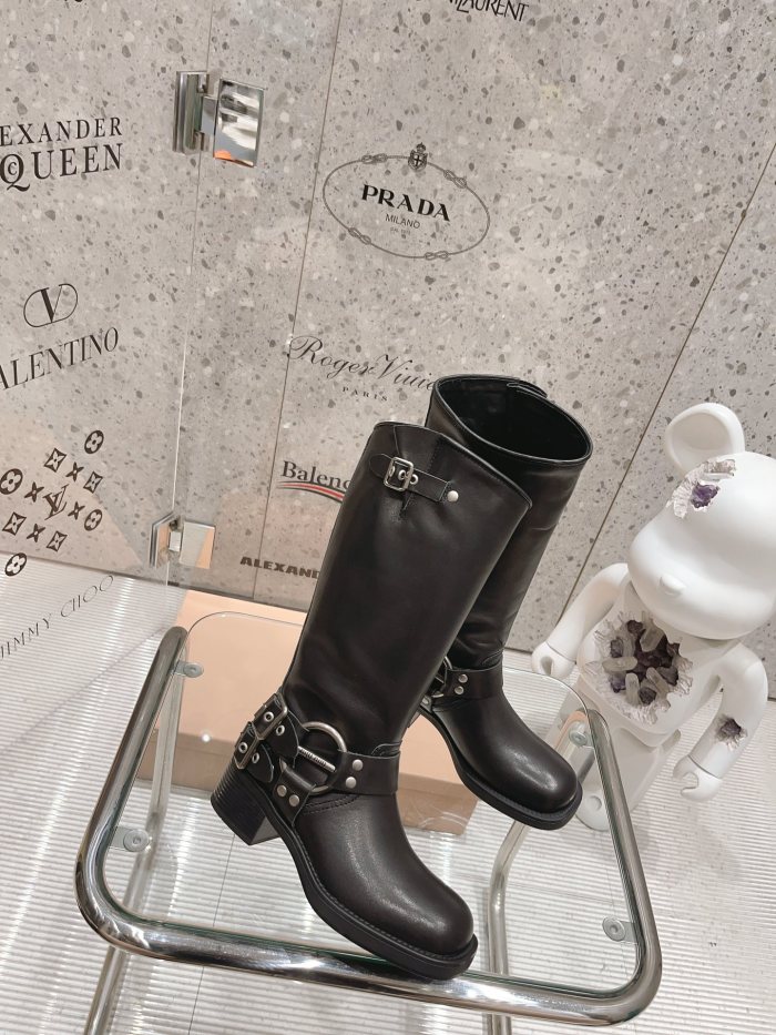 Miu Miu 002 boots XM094
