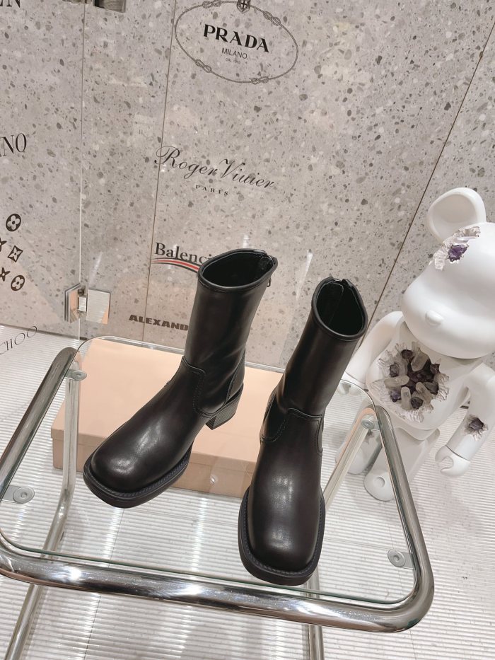 Miu Miu 004 boots XM073