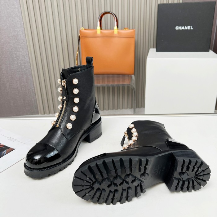 Chanel 009 boots XM063