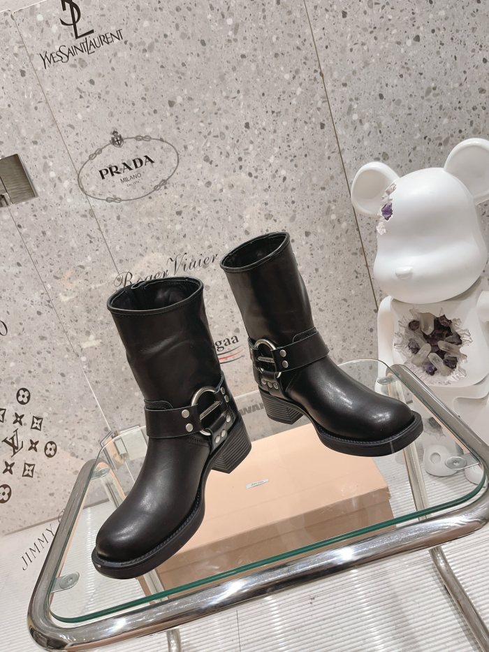 Miu Miu 003 boots XM024