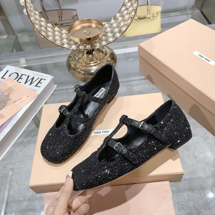 Miu Miu 003 Casual shoes XM092
