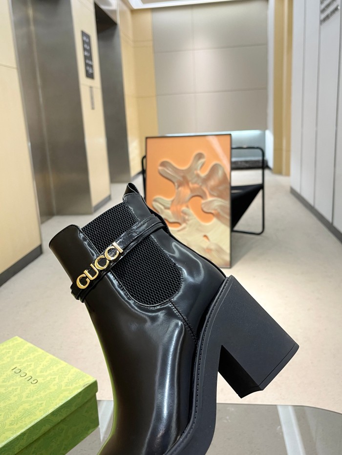 Gucci 017 boots XM053063074
