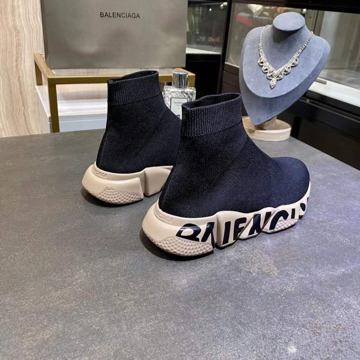 Balenciaga 009 Casual shoes XM012