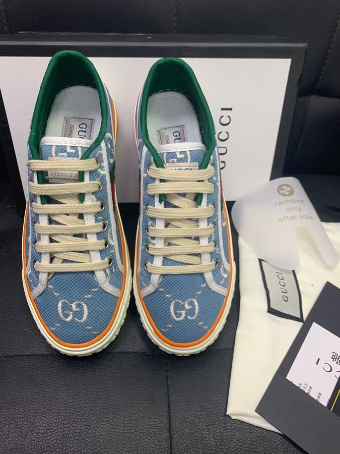 Gucci 017 Casual shoes XM082