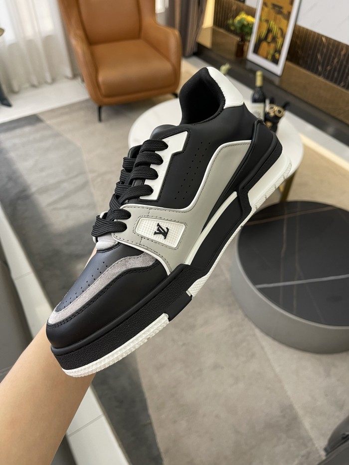 LV 022 Casual shoes XM024 01