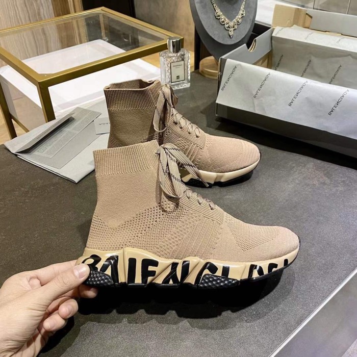 Balenciaga 008 Casual shoes XM032