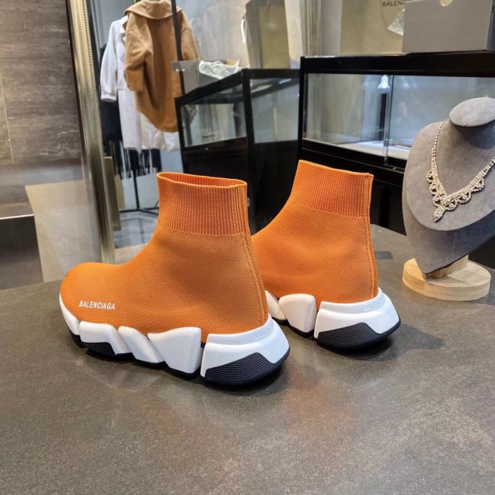 Balenciaga 002 Casual shoes XM082