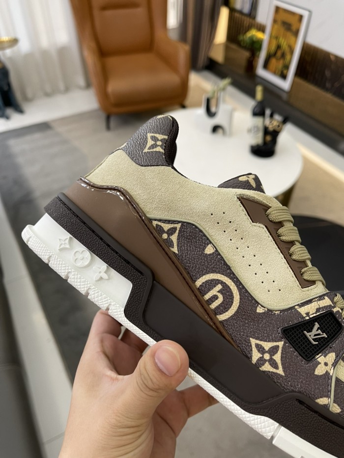 LV 022 Casual shoes XM024 02