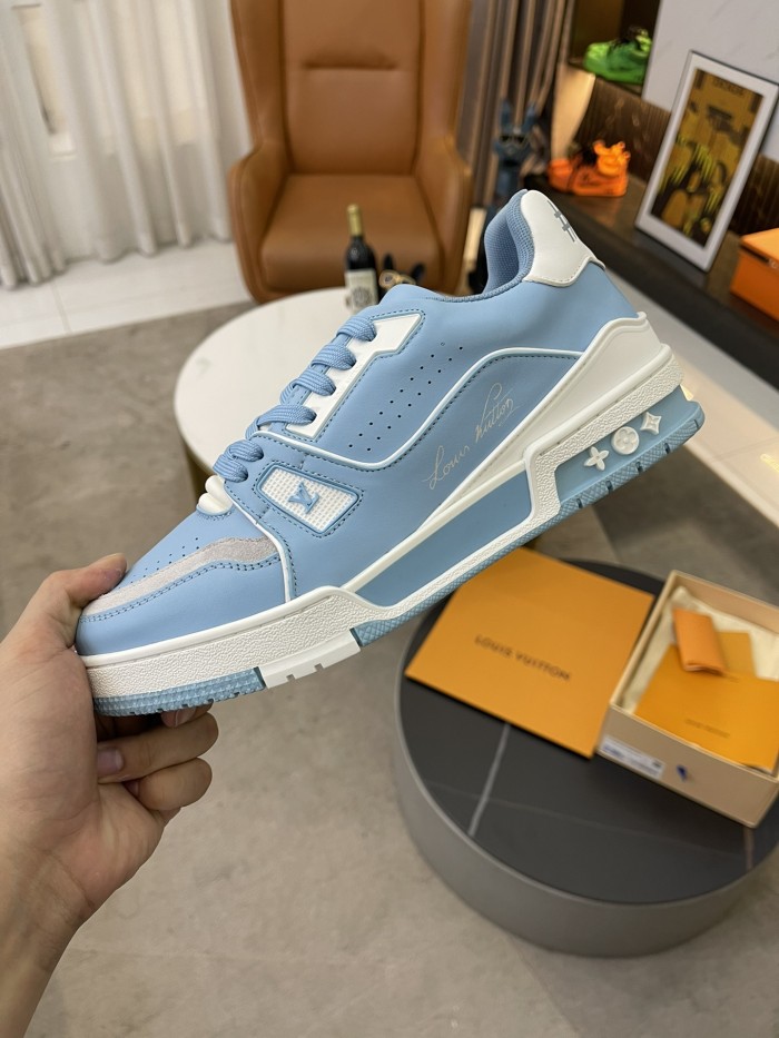 LV 022 Casual shoes XM024 01
