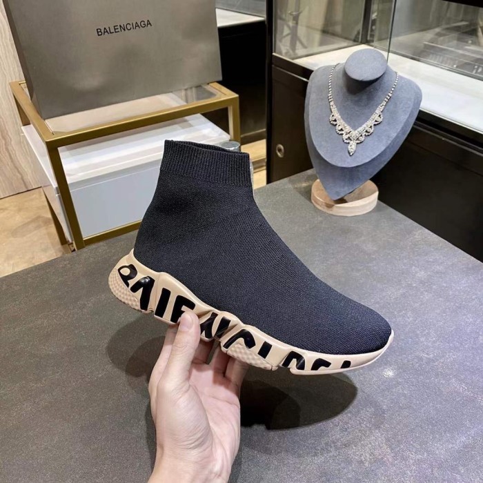 Balenciaga 009 Casual shoes XM012