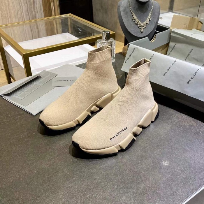 Balenciaga 008 Casual shoes XM032