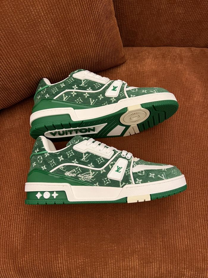 LV 025 Casual shoes XM024 01