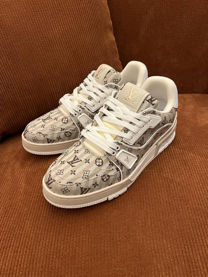 LV 025 Casual shoes XM024 03