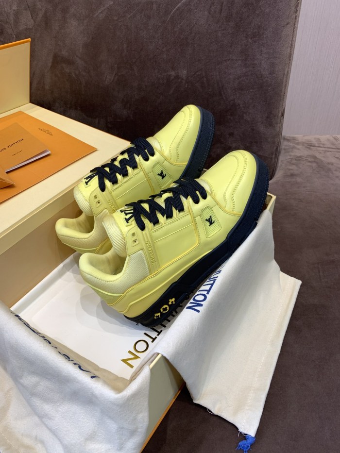 LV 024 Casual shoes XM024