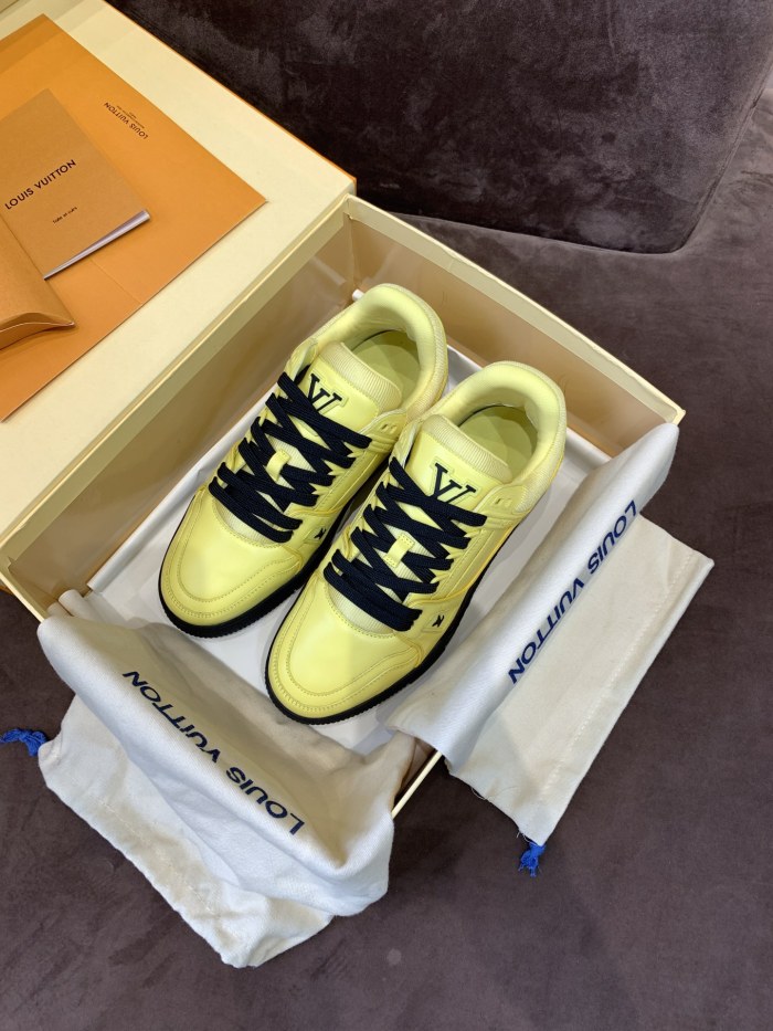 LV 024 Casual shoes XM024
