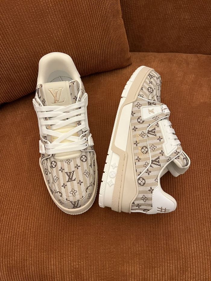 LV 025 Casual shoes XM024 03