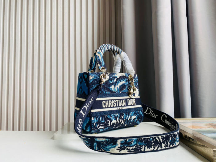 Dior Medium Lady D-Lite Bag M0565 LM003 24cm