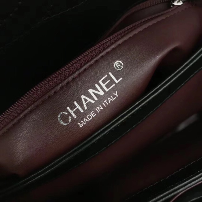 Chanel Handbag 92236 PYD032 25cm