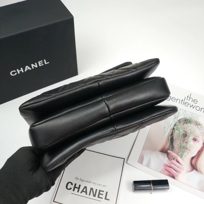 Chanel Handbag 92236 PYD032 25cm