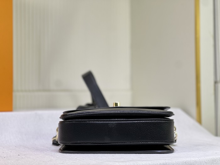 LV Oxford Bag M22952 MQ051 22cm