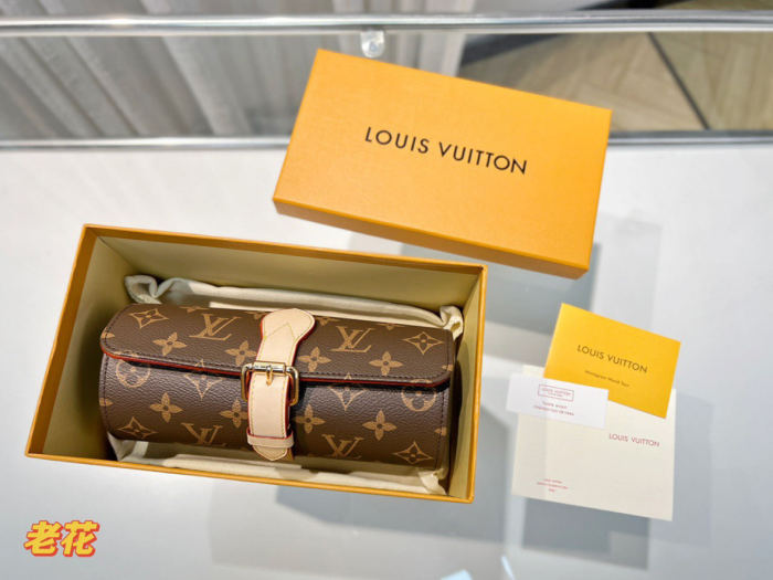 LV 3 Watch Case M47530 LM051 20cm