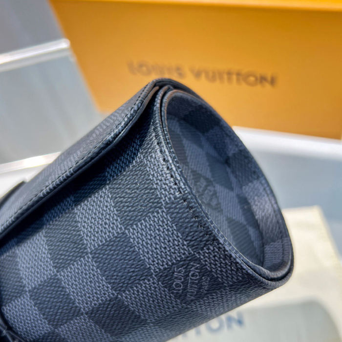 LV 3 Watch Case M47530 LM051 20cm