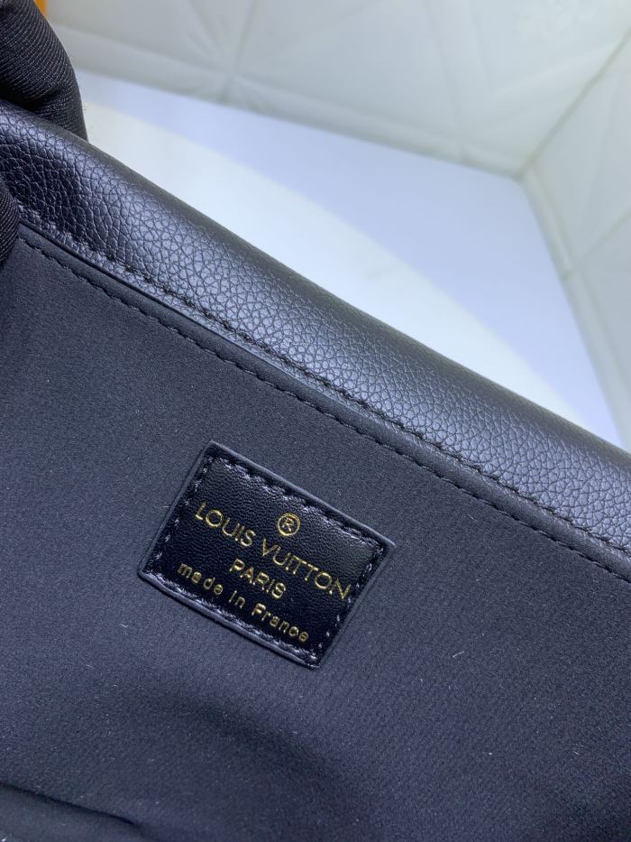 LV Pochette Metis Bag M45596 XX051 25cm