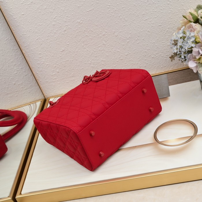 Medium Lady Dior Bag Red Matte 2022 LM071 24cm