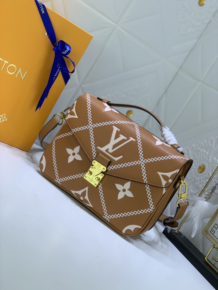 LV Pochette Metis Bag M45596 XX051 25cm