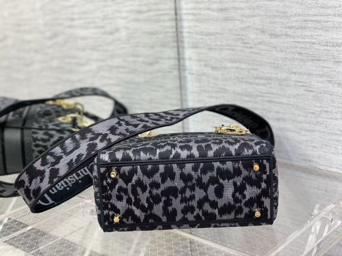 Medium Lady D-Lite Bag Leopard embroidery 0812 LM003 24cm