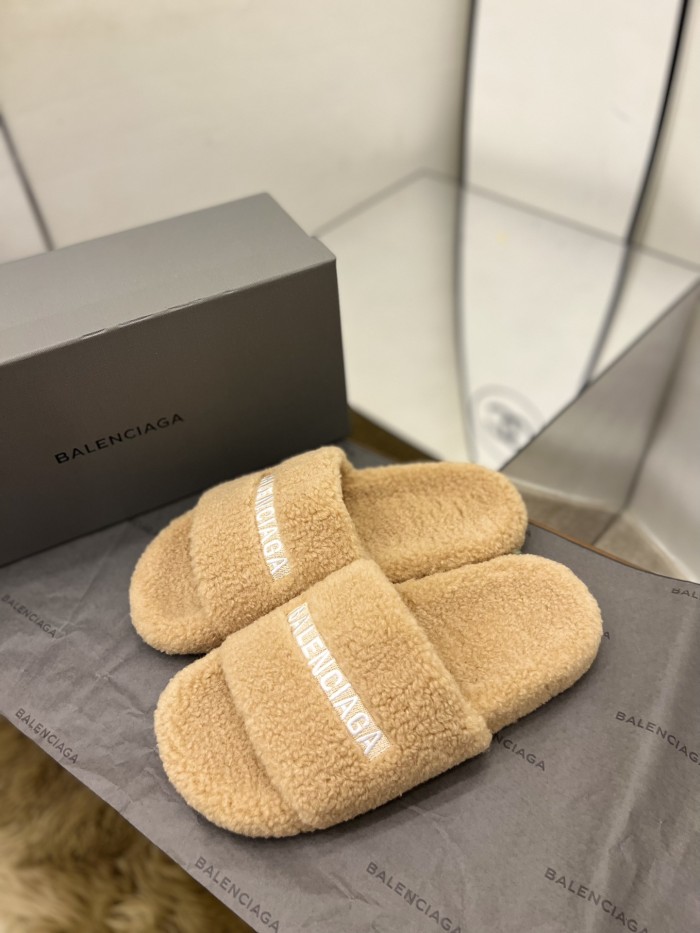 BALENCIAGA shoes 008 XM591
