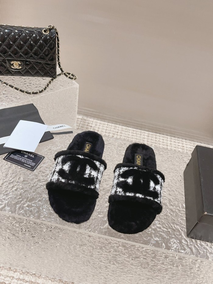 Chanel shoes 027 XM082