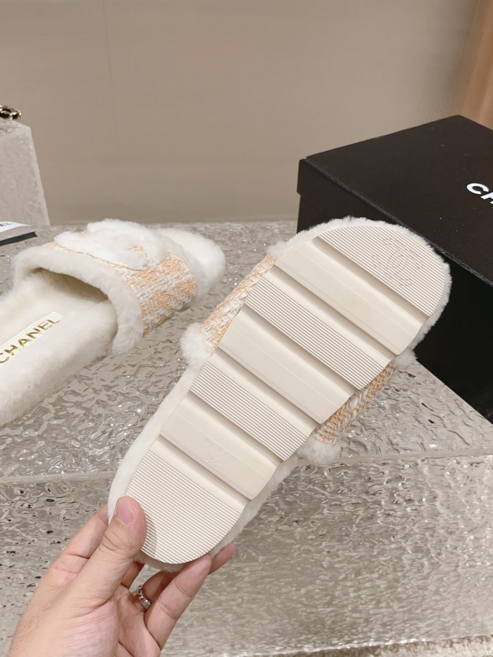 Chanel shoes 027 XM082