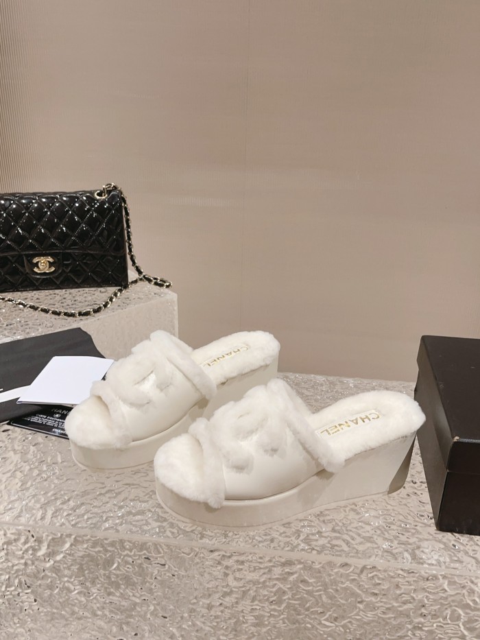 Chanel shoes 026 XM092
