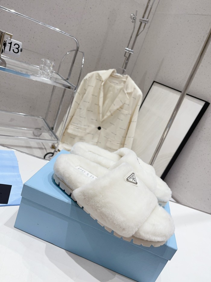 Prada shoes 058 XM072