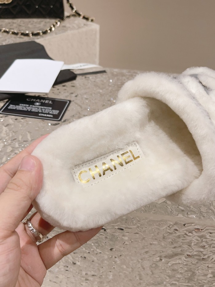 Chanel shoes 027 XM082