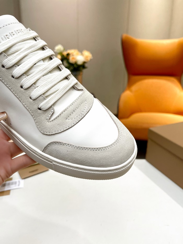 Burberry 002 Casual shoes XM062