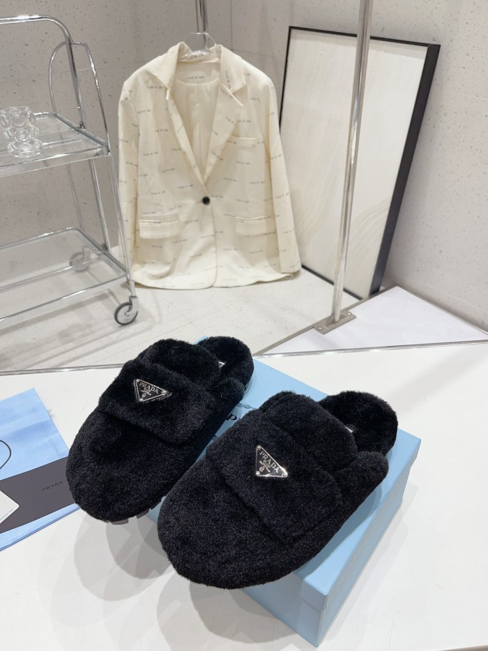 Prada shoes 055 XM092
