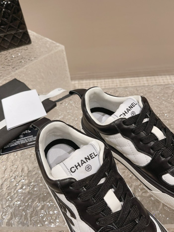 Chanel 018 Casual shoes XM033
