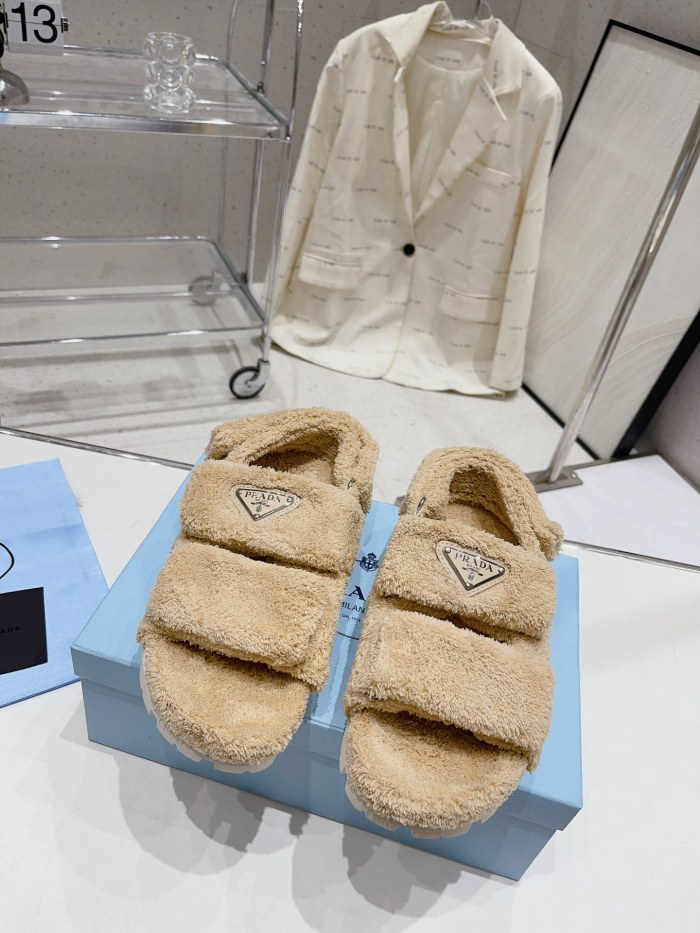Prada shoes 057 XM092