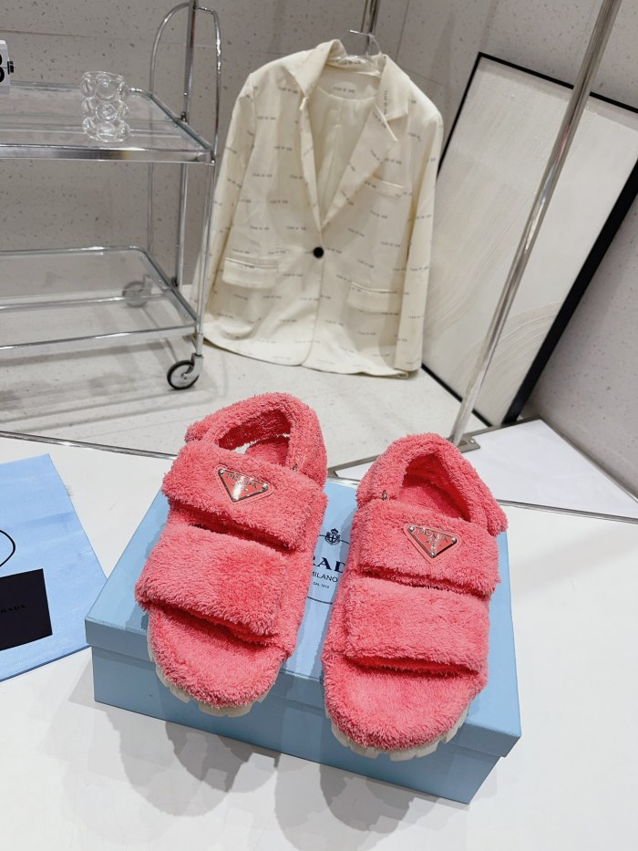 Prada shoes 057 XM092