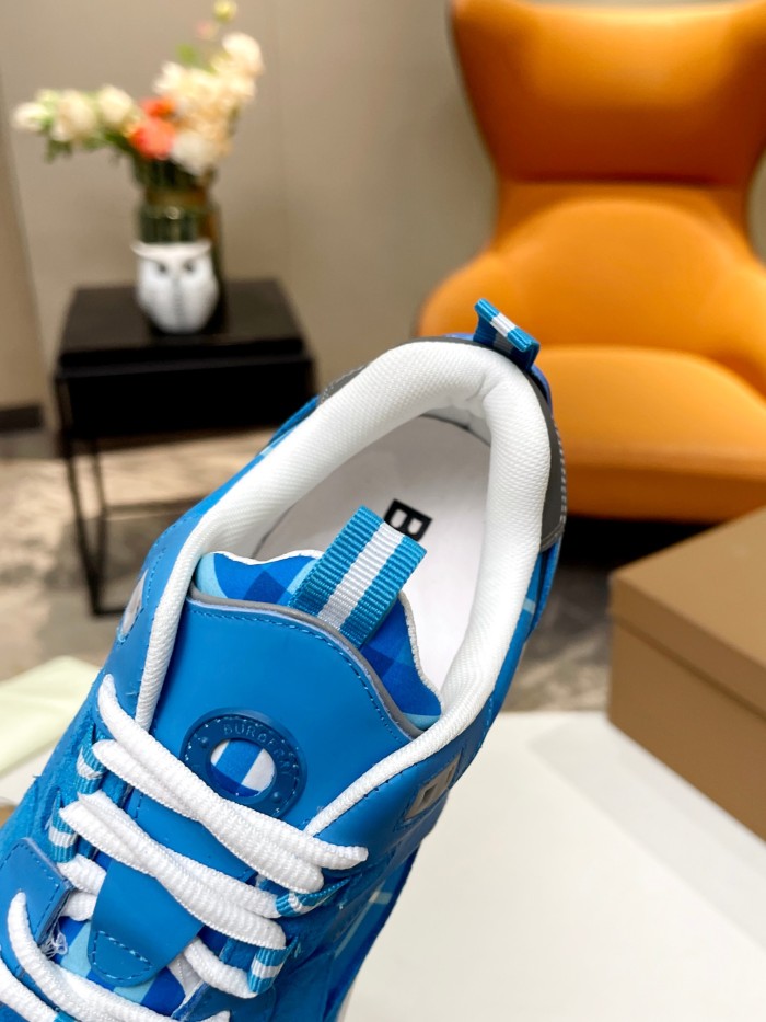 Burberry 003 Casual shoes XM033