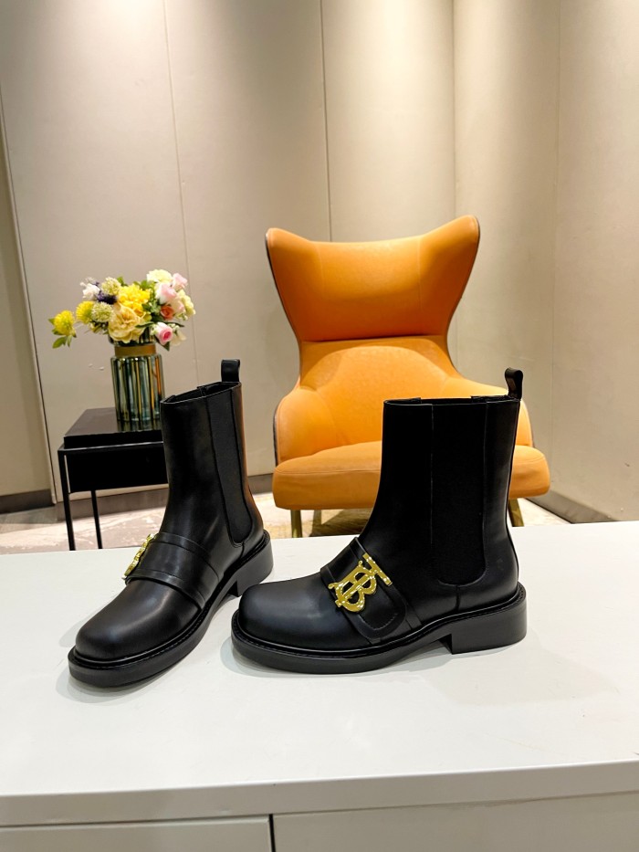 Burberry 001 boots XM093