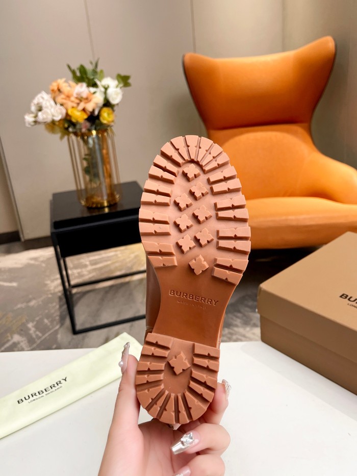 Burberry 003 boots XM023